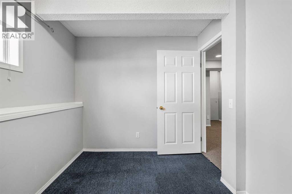 14700 Mt Mckenzie Drive Se, Calgary, Alberta  T2Z 2V1 - Photo 27 - A2306808