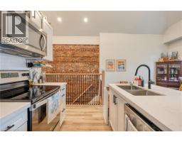 64 OXFORD Street Unit# Upper, hamilton, Ontario