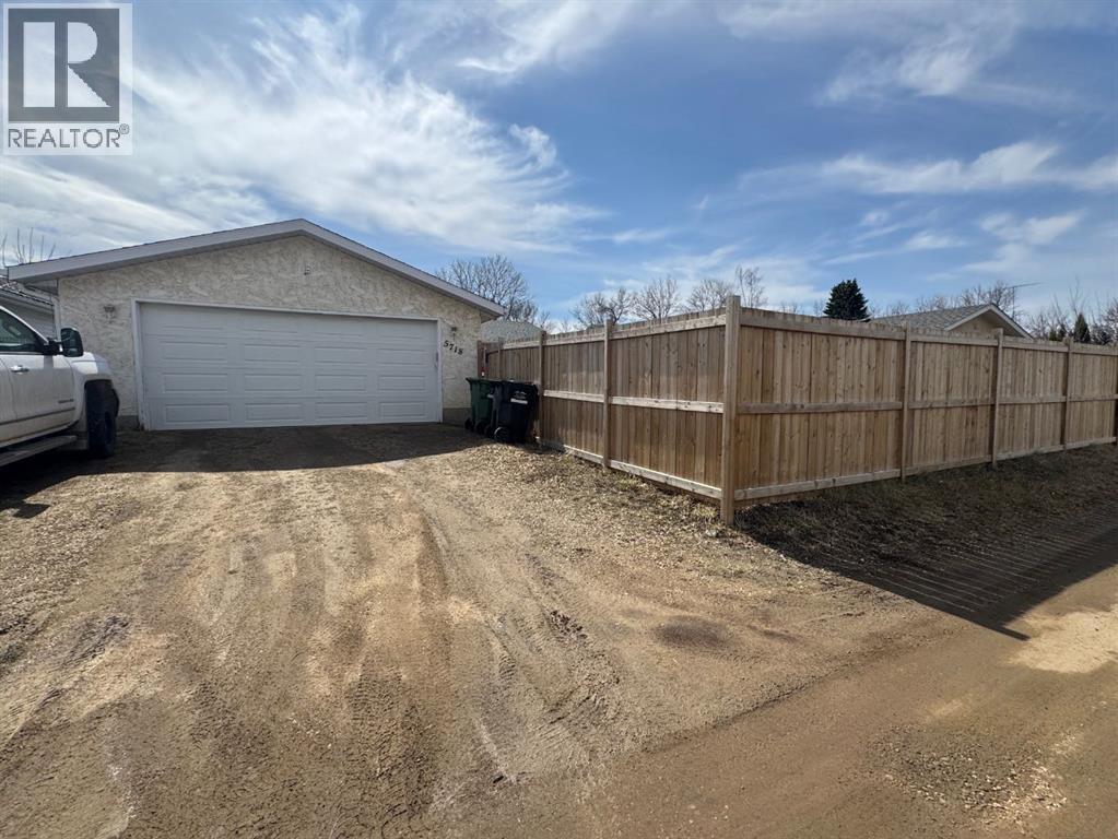 5718 Marler Drive, Camrose, Alberta  T4V 2S8 - Photo 34 - A2307102