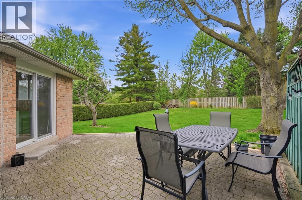 212 Digby Road, Oakville, Ontario  L6J 6C7 - Photo 3 - 40827551