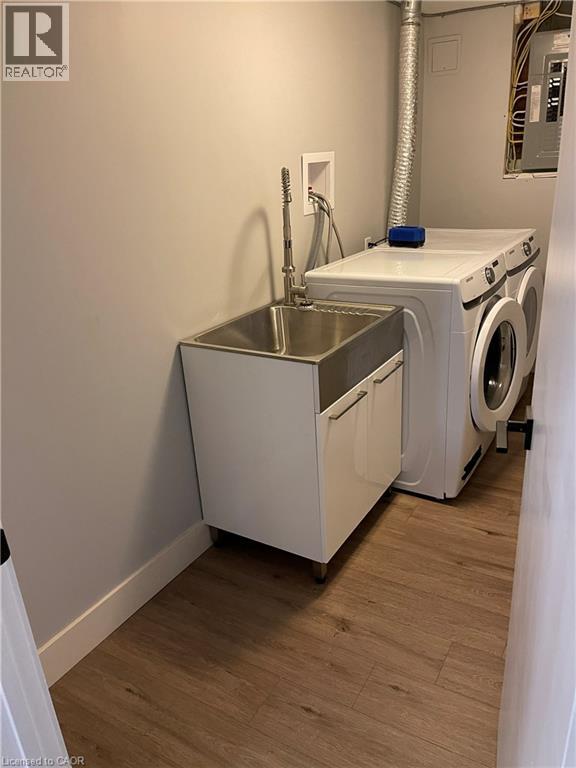 8 Alderney Avenue Unit# 2, Hamilton, Ontario  L9A 2A5 - Photo 12 - 40827509
