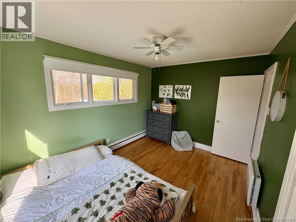 101 Douglas Avenue, Woodstock, New Brunswick  E7M 5Z8 - Photo 23 - NB135421