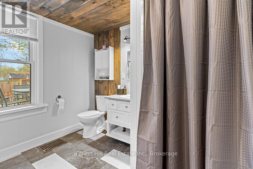 66 3rd Street SW, Arran-Elderslie, Ontario  N0G 1L0 - Photo 11 - X13090050