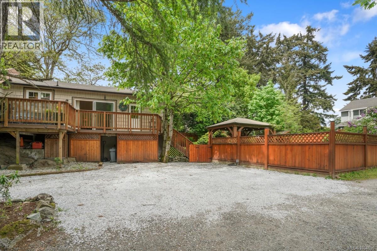 180 Island Hwy, View Royal, British Columbia  V9B 1G2 - Photo 56 - 1034690