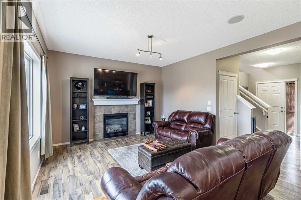 14 Elgin Meadows Way SE, Calgary, Alberta  T2Z 0B7 - Photo 6 - A2305912