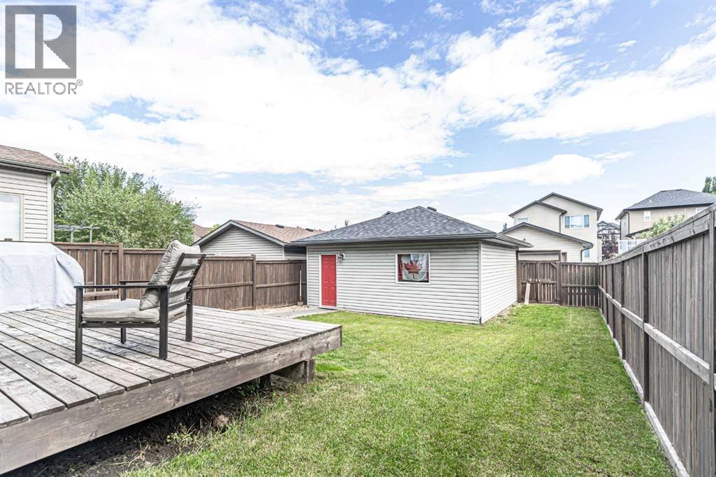 14 Elgin Meadows Way SE, Calgary, Alberta  T2Z 0B7 - Photo 27 - A2305912