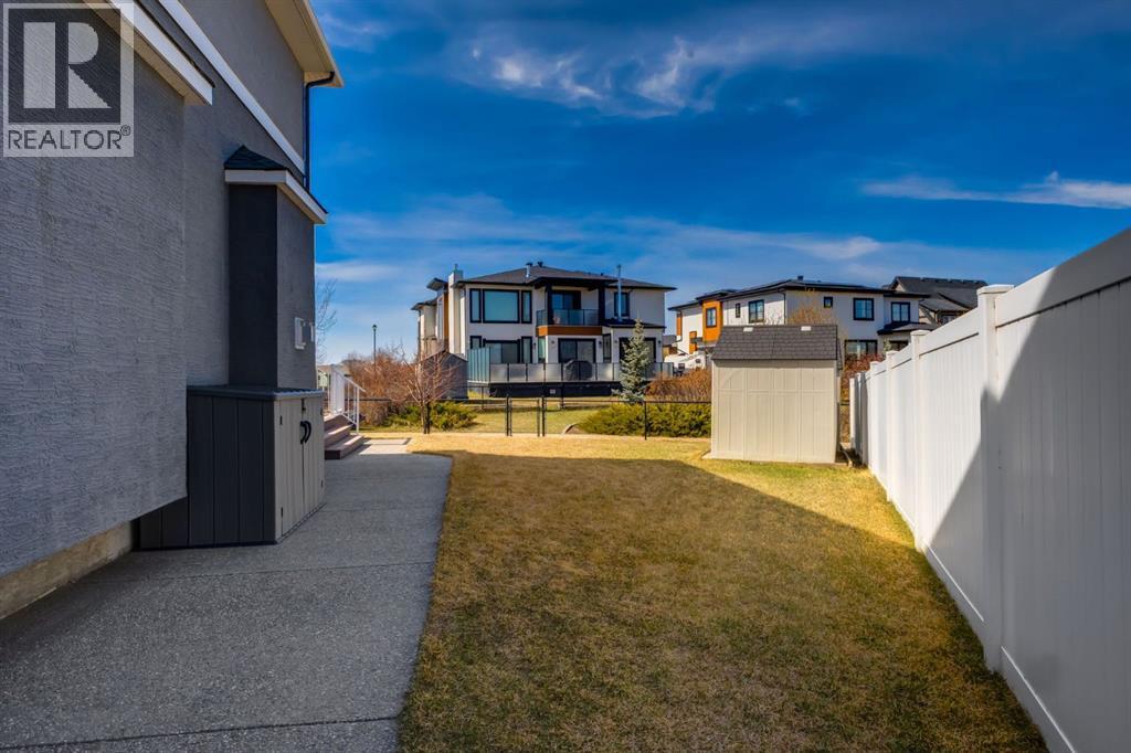 109 Kinniburgh Bay, Chestermere, Alberta  T1X 0M2 - Photo 46 - A2306867