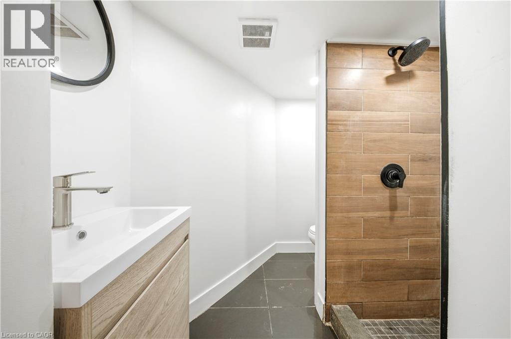 200 Madison Avenue S, Kitchener, Ontario  N2G 3M8 - Photo 20 - 40826727