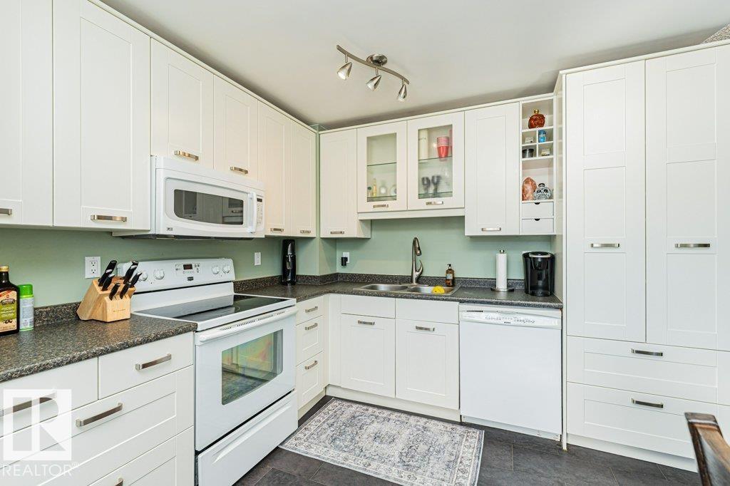 14678 54 St Nw, Edmonton, Alberta  T5A 4L5 - Photo 4 - E4485960