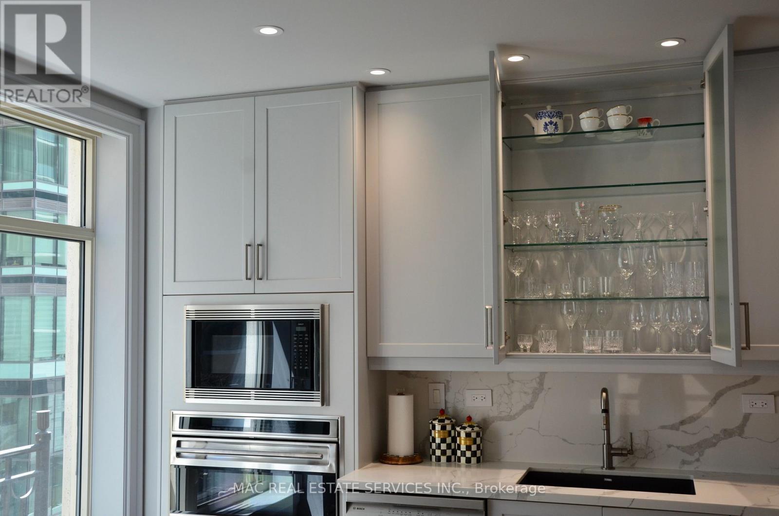 4a - 1 St Thomas Street, Toronto, Ontario  M5S 2B7 - Photo 7 - C13089980