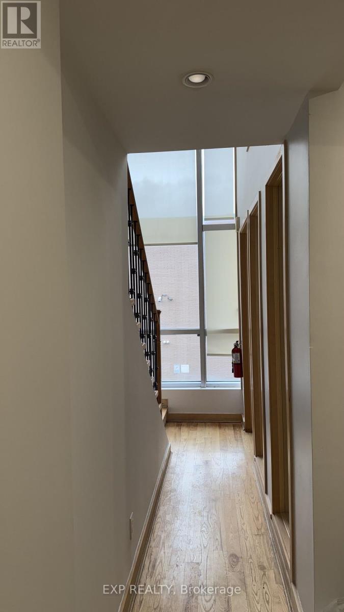 522 - 1315 Lawrence Avenue E, Toronto, Ontario  M3A 3R3 - Photo 3 - C13090084