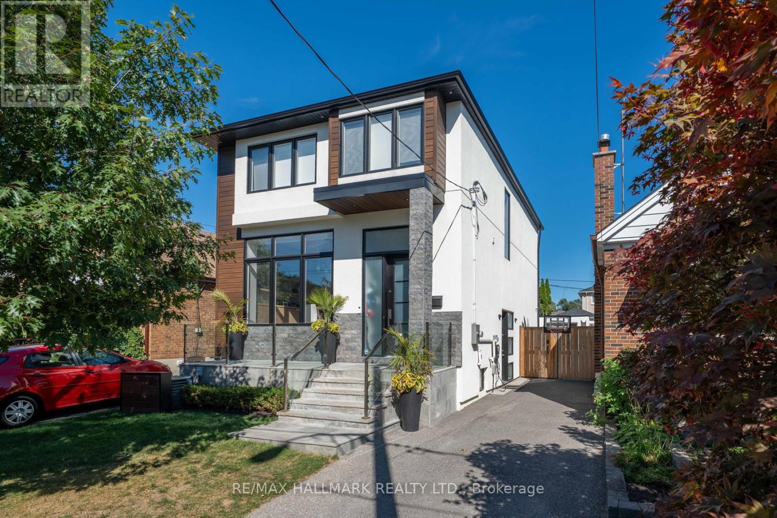 53 Northbrook Road, Toronto, Ontario  M4J 4G2 - Photo 2 - E13090032