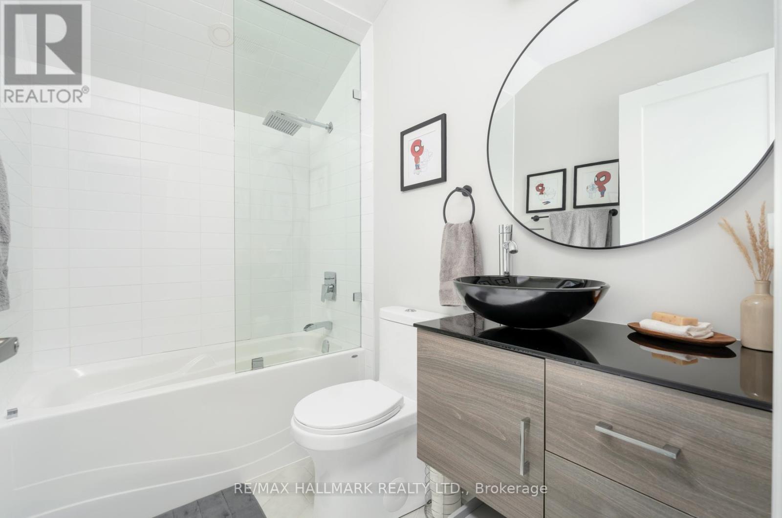 53 Northbrook Road, Toronto, Ontario  M4J 4G2 - Photo 27 - E13090032