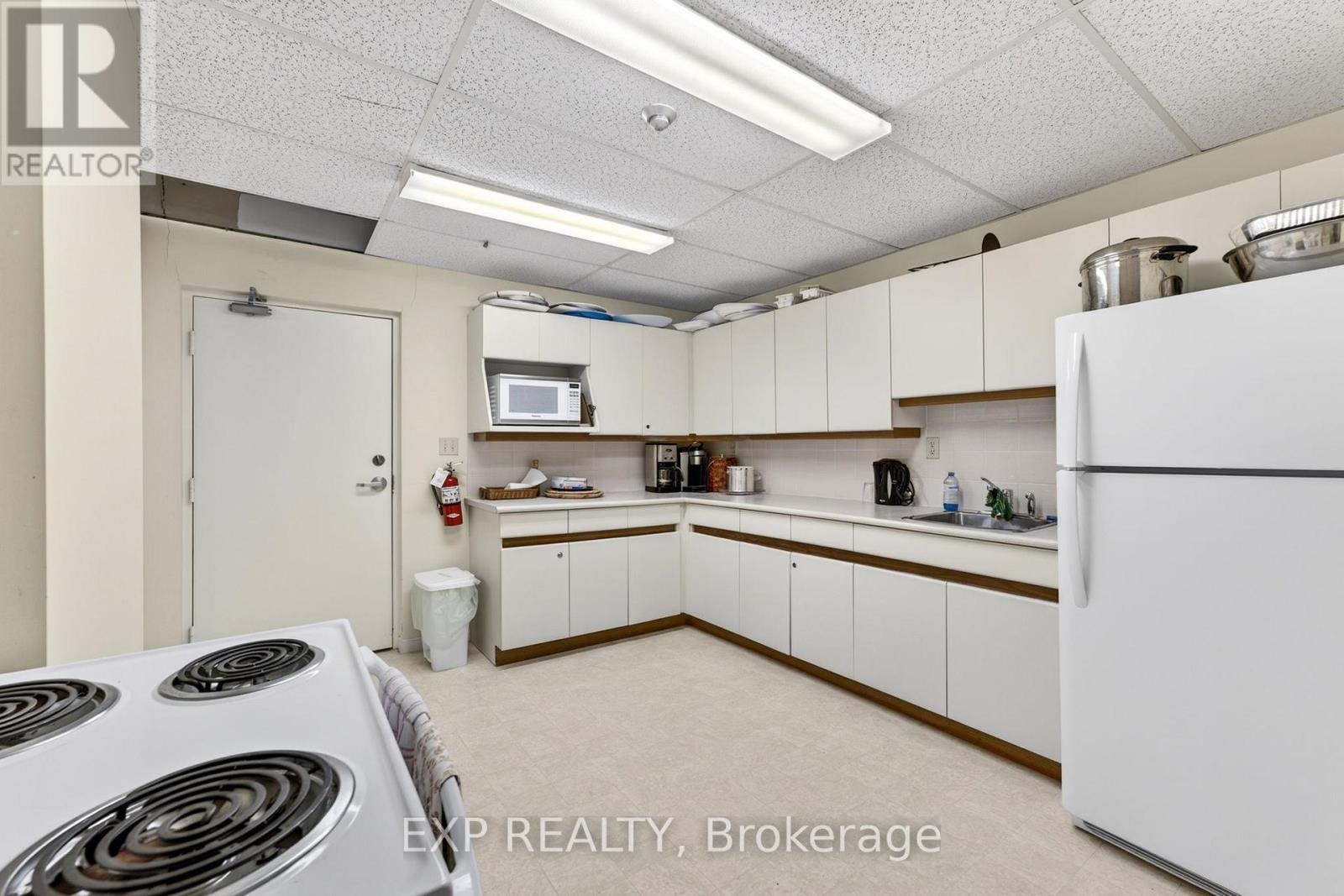 201 - 115 Barrett Court, Kingston, Ontario  K7L 5H6 - Photo 33 - X13080016