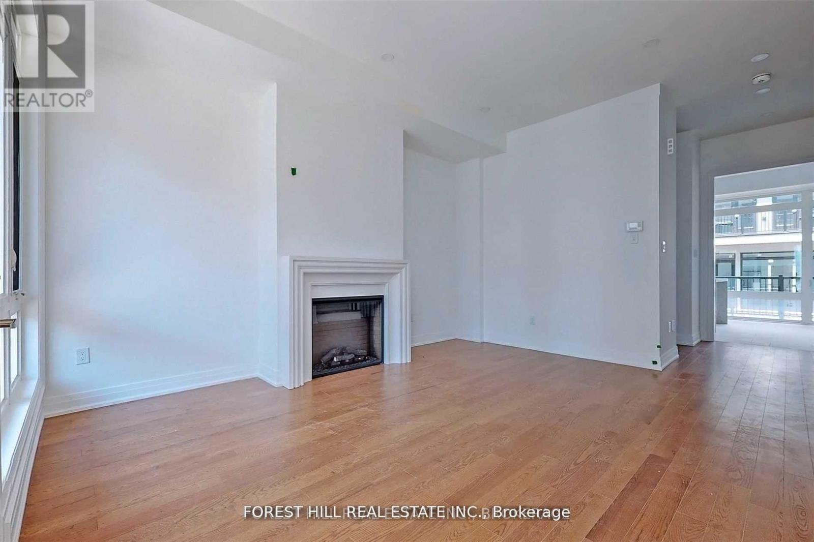 22 Banshee Lane, Richmond Hill, Ontario  L4E 1H3 - Photo 4 - N13090104