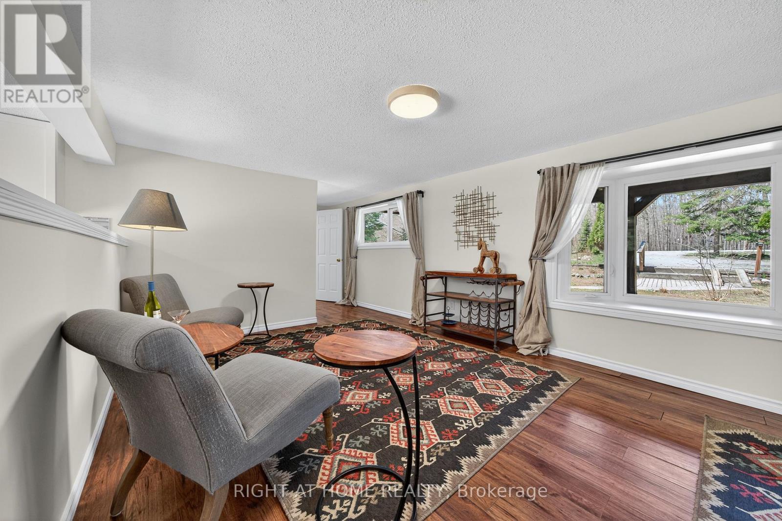 703 Lafontaine Rd W. Route, Tiny, Ontario  L9M 0L6 - Photo 14 - S13090016