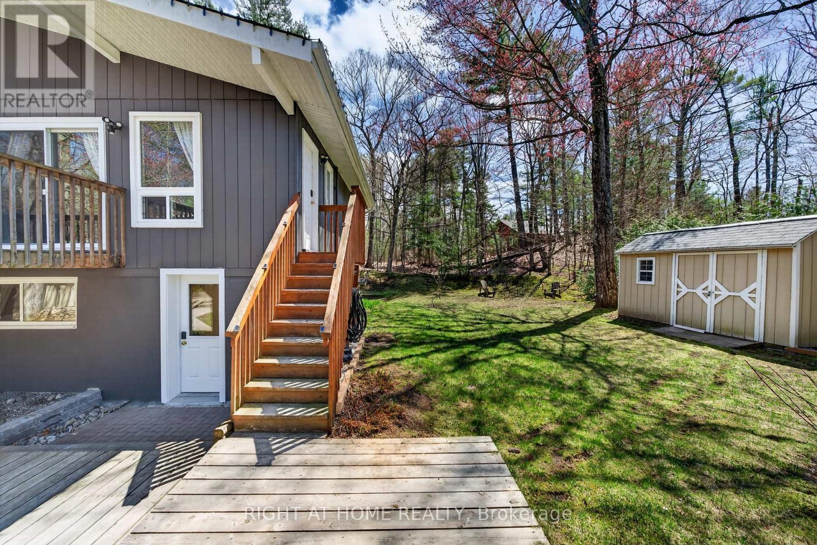 703 Lafontaine Rd W. Route, Tiny, Ontario  L9M 0L6 - Photo 24 - S13090016