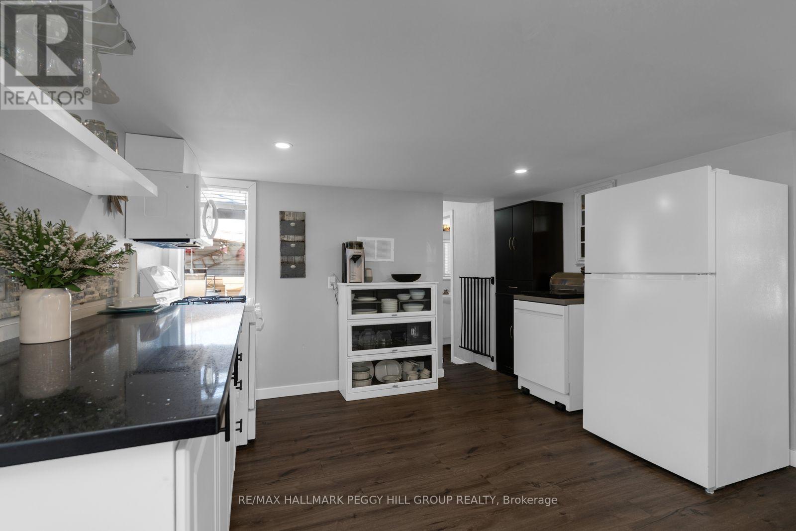 307 Millard Street, Orillia, Ontario  L3V 4H2 - Photo 5 - S13090094