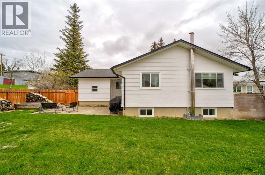1166 Morden Avenue, Pincher Creek, Alberta  T0K 1W0 - Photo 34 - A2307355