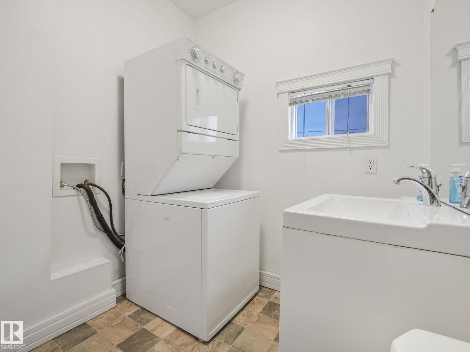 12141 96 St Nw, Edmonton, Alberta  T5G 1V9 - Photo 10 - E4482299
