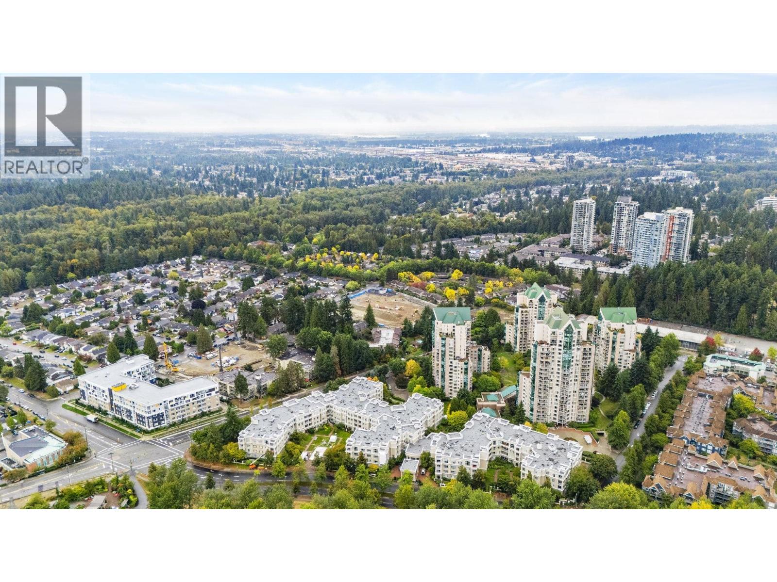 130 3098 Guildford Way, Coquitlam, British Columbia  V3B 7W8 - Photo 31 - R3077477