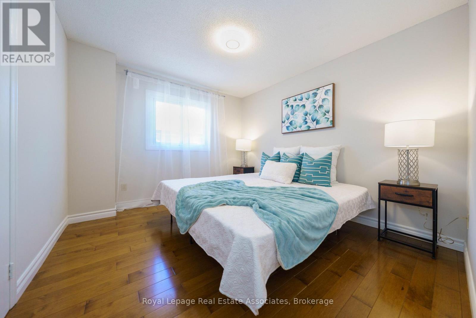 6763 Dolmage Court, Mississauga, Ontario  L5N 4V9 - Photo 15 - W13089966