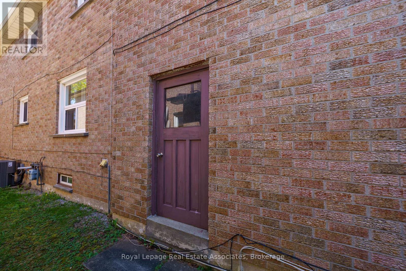 6763 Dolmage Court, Mississauga, Ontario  L5N 4V9 - Photo 22 - W13089966