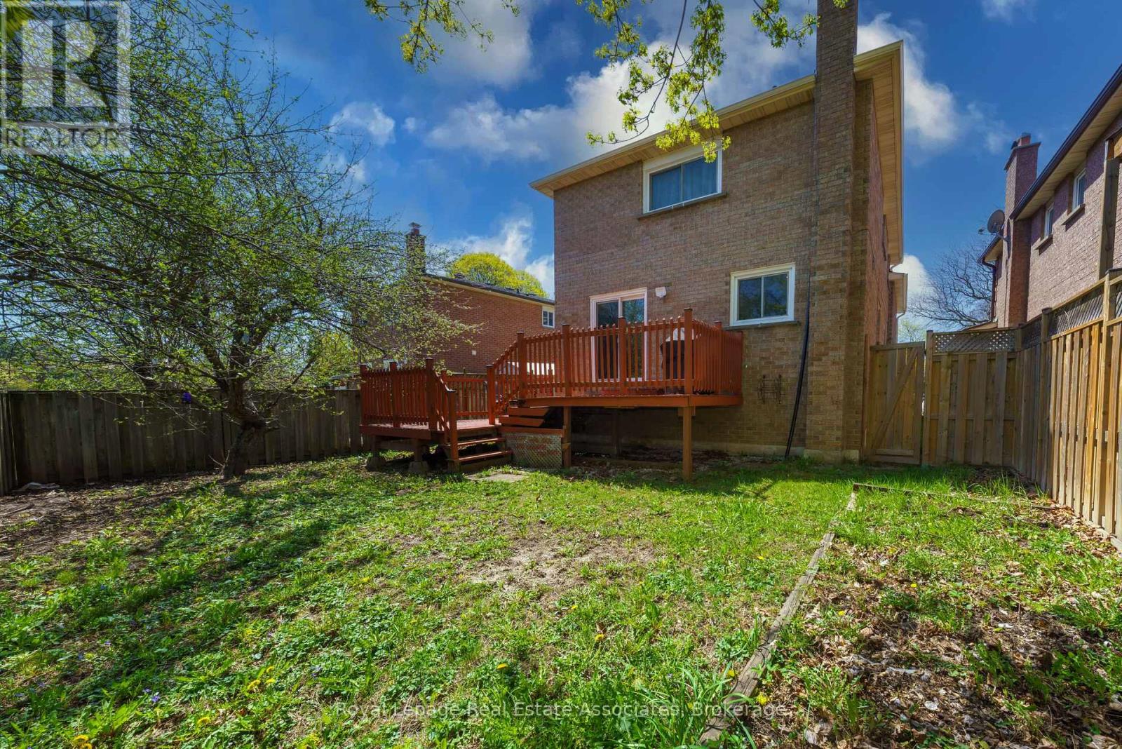 6763 Dolmage Court, Mississauga, Ontario  L5N 4V9 - Photo 24 - W13089966