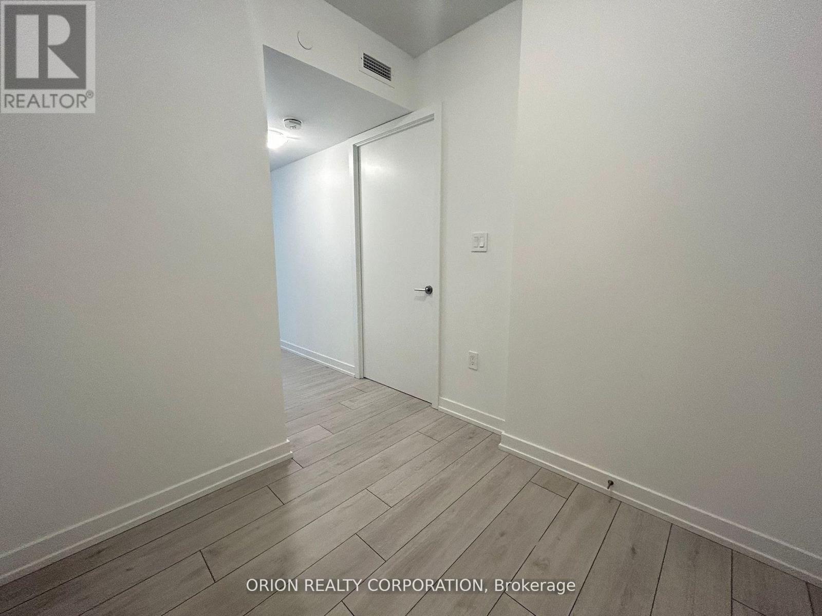 527 - 556 Marlee Avenue, Toronto, Ontario  M6B 0B1 - Photo 11 - W13089972