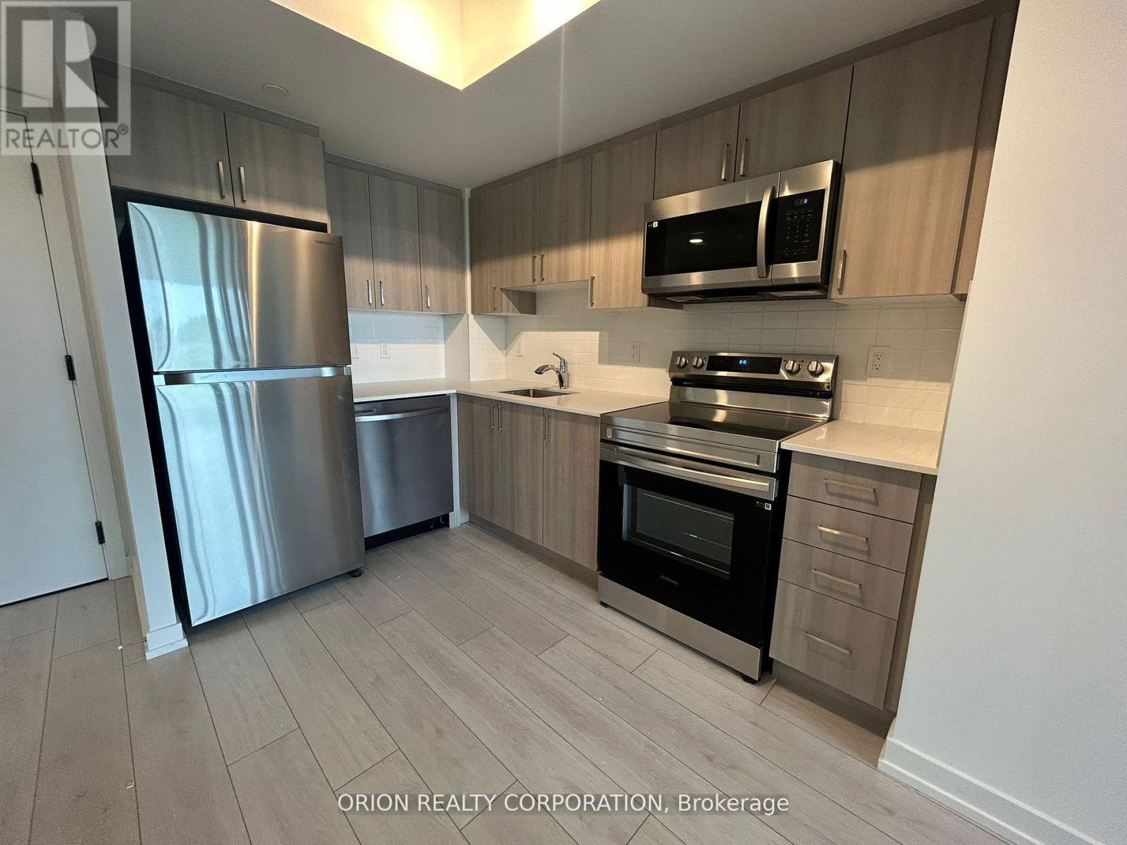 527 - 556 Marlee Avenue, Toronto, Ontario  M6B 0B1 - Photo 2 - W13089972