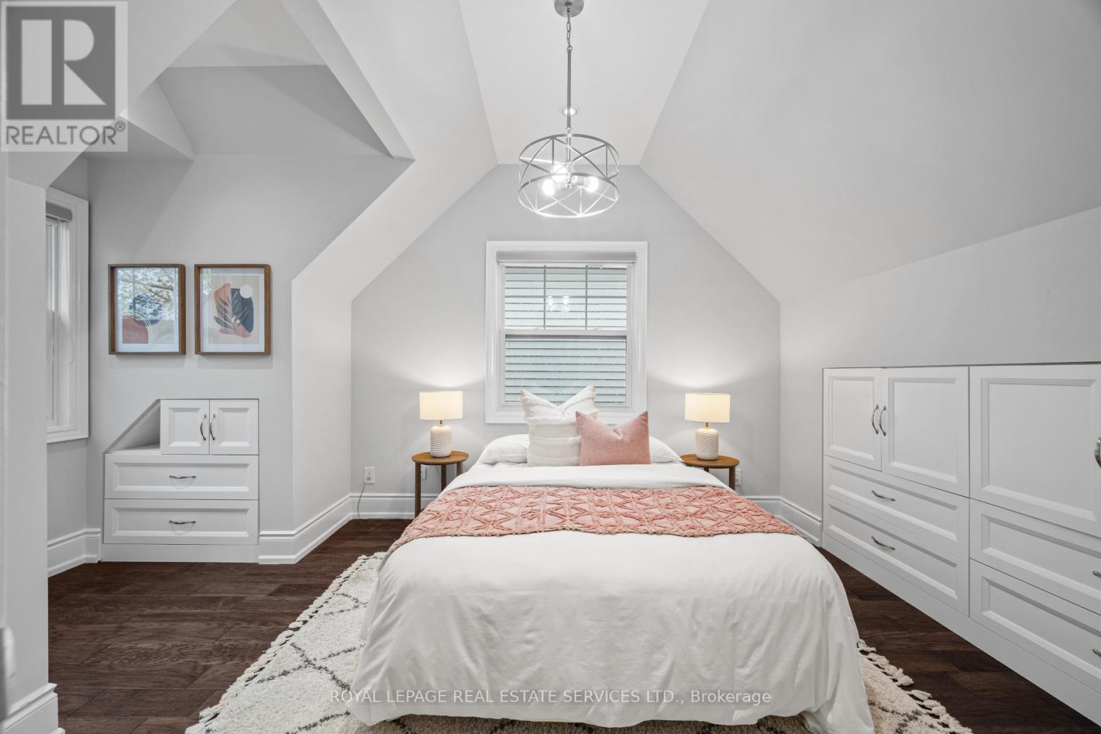 10 Glenellen Drive W, Toronto, Ontario  M8Y 2H3 - Photo 18 - W13090024