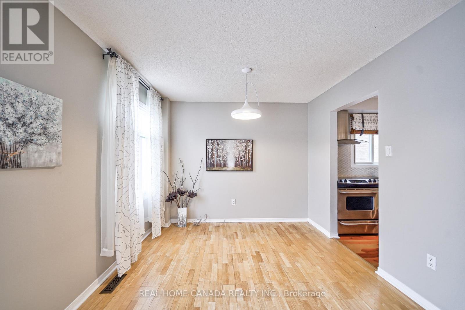 540 Bluesky Crescent, Mississauga, Ontario  L5R 2S2 - Photo 22 - W13090078
