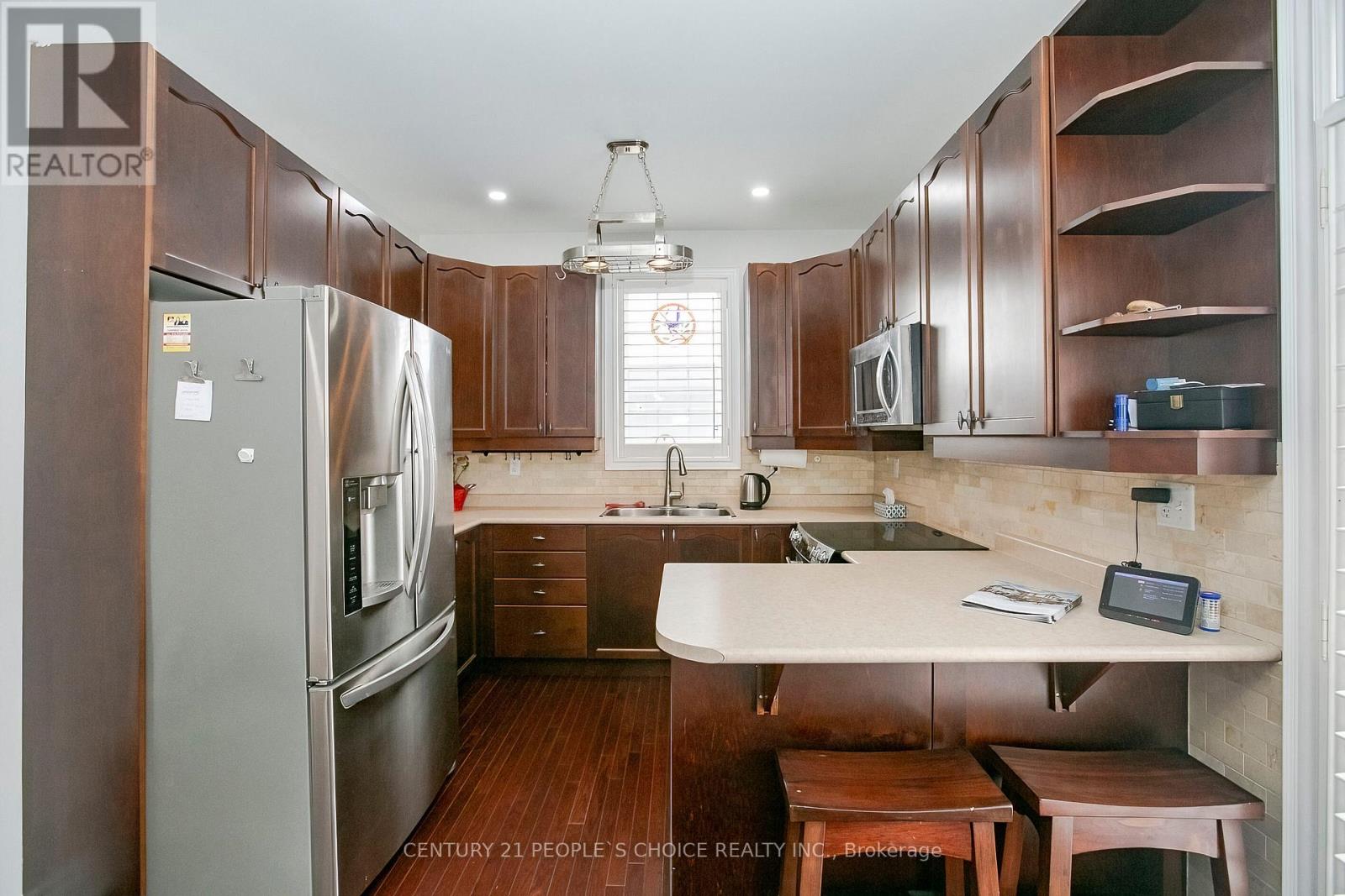 33 Accent Circle, Brampton, Ontario  L7A 0L3 - Photo 18 - W13090086