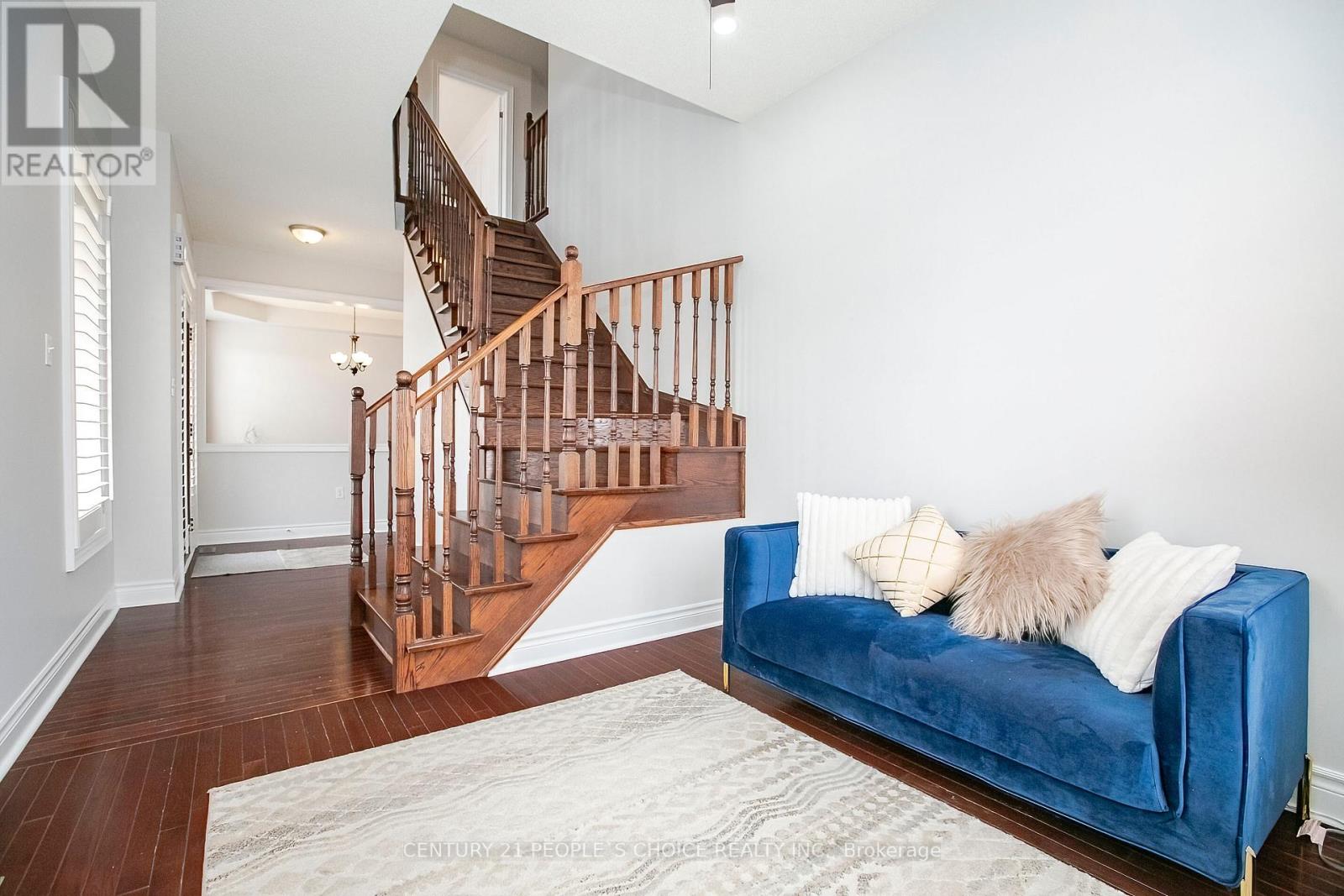 33 Accent Circle, Brampton, Ontario  L7A 0L3 - Photo 21 - W13090086