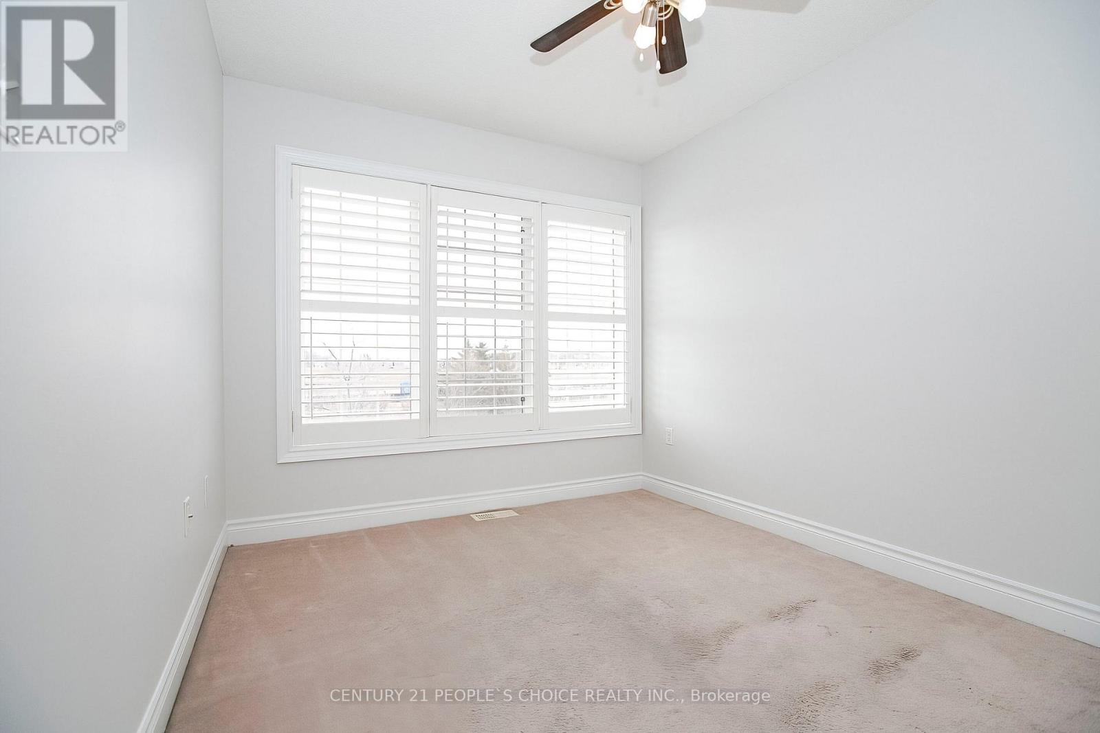 33 Accent Circle, Brampton, Ontario  L7A 0L3 - Photo 38 - W13090086