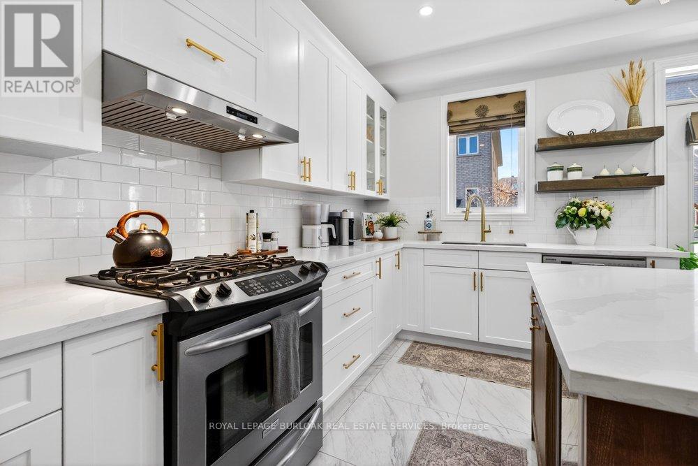 4639 Simmons Road, Burlington, Ontario  L7M 0J3 - Photo 14 - W13090128