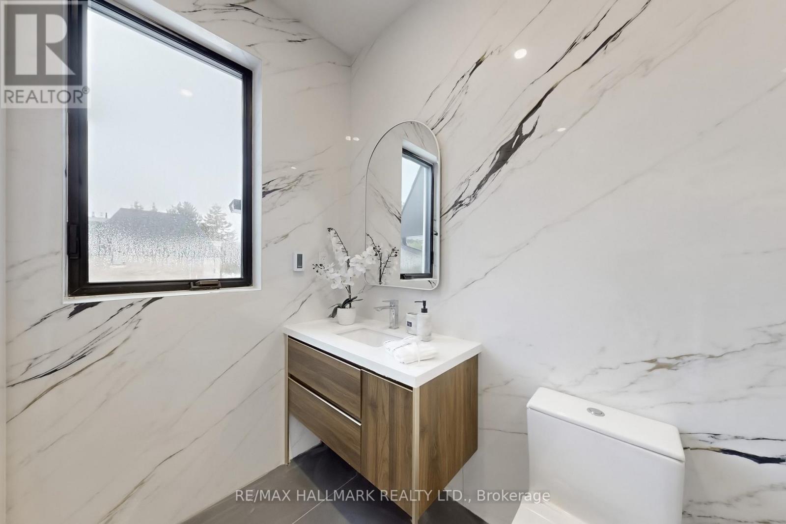 58 Sumner Heights Drive, Toronto, Ontario  M2K 1Y4 - Photo 38 - C12985102