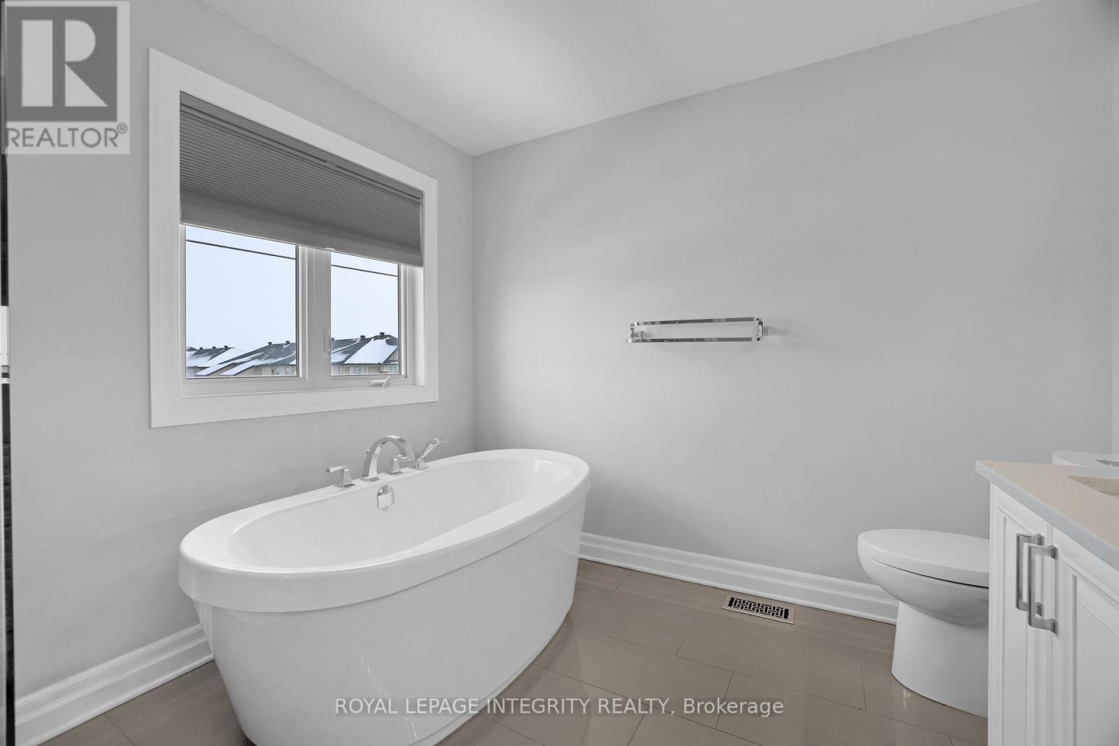 508 Yellow Birch Street, Ottawa, Ontario  K1W 0J3 - Photo 27 - X12913662
