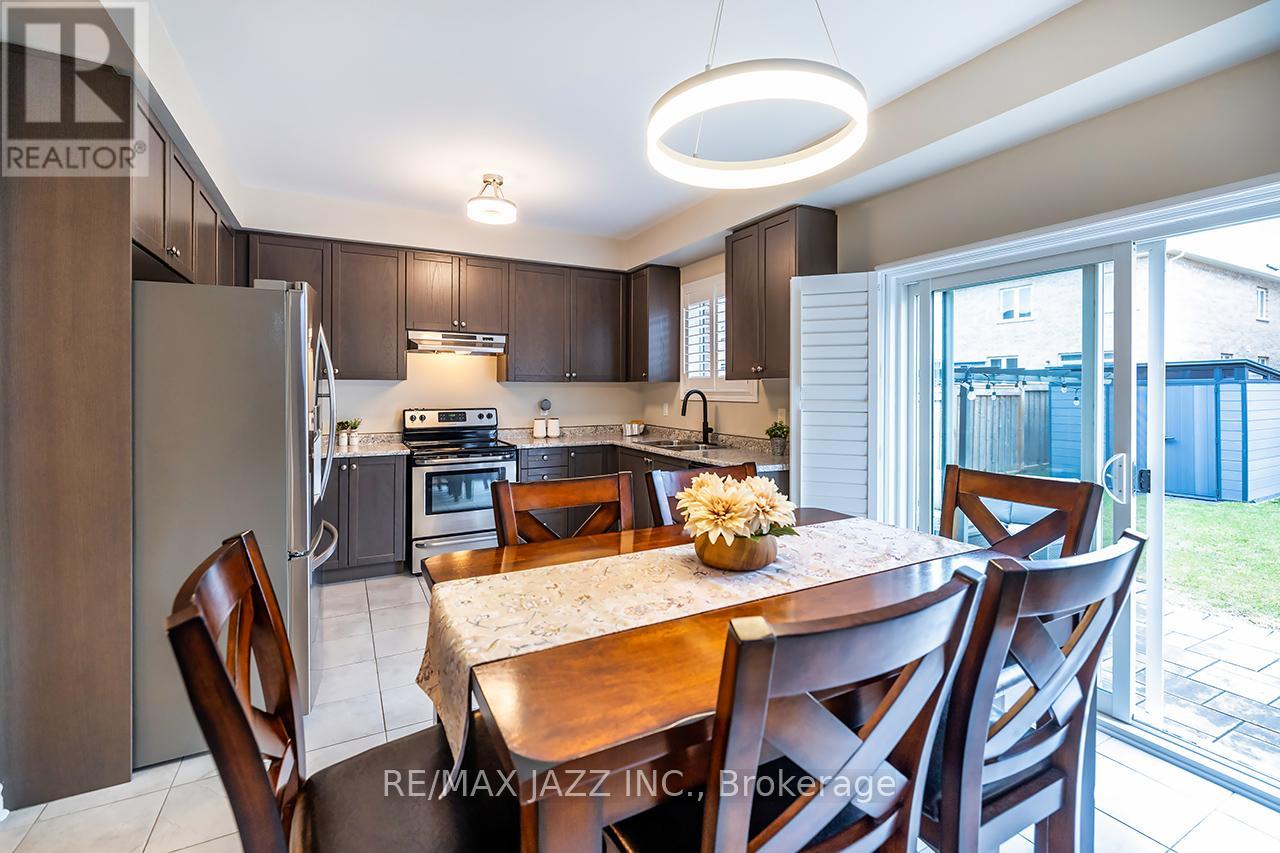 872 William Lee Avenue, Oshawa, Ontario  L1K 0W2 - Photo 18 - E13090446