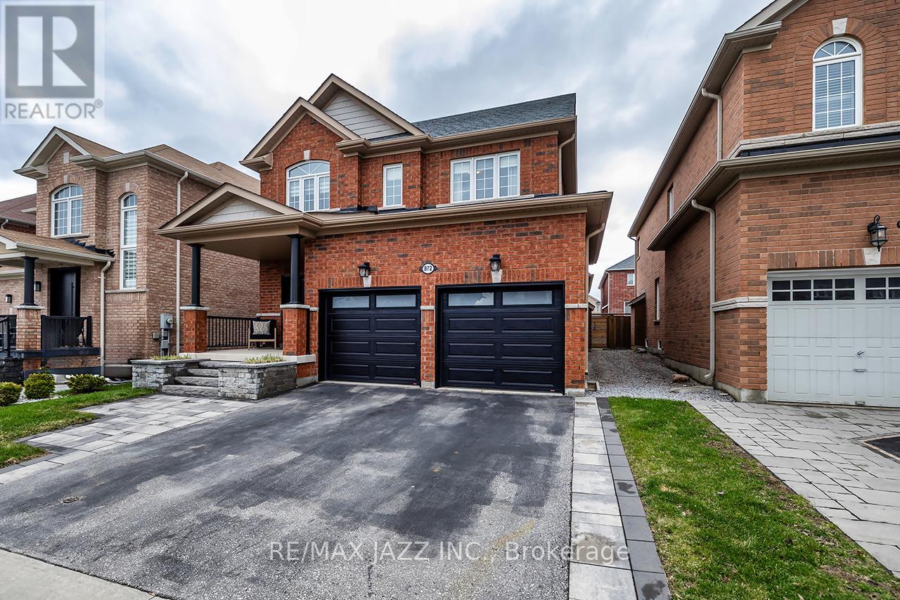 872 William Lee Avenue, Oshawa, Ontario  L1K 0W2 - Photo 2 - E13090446