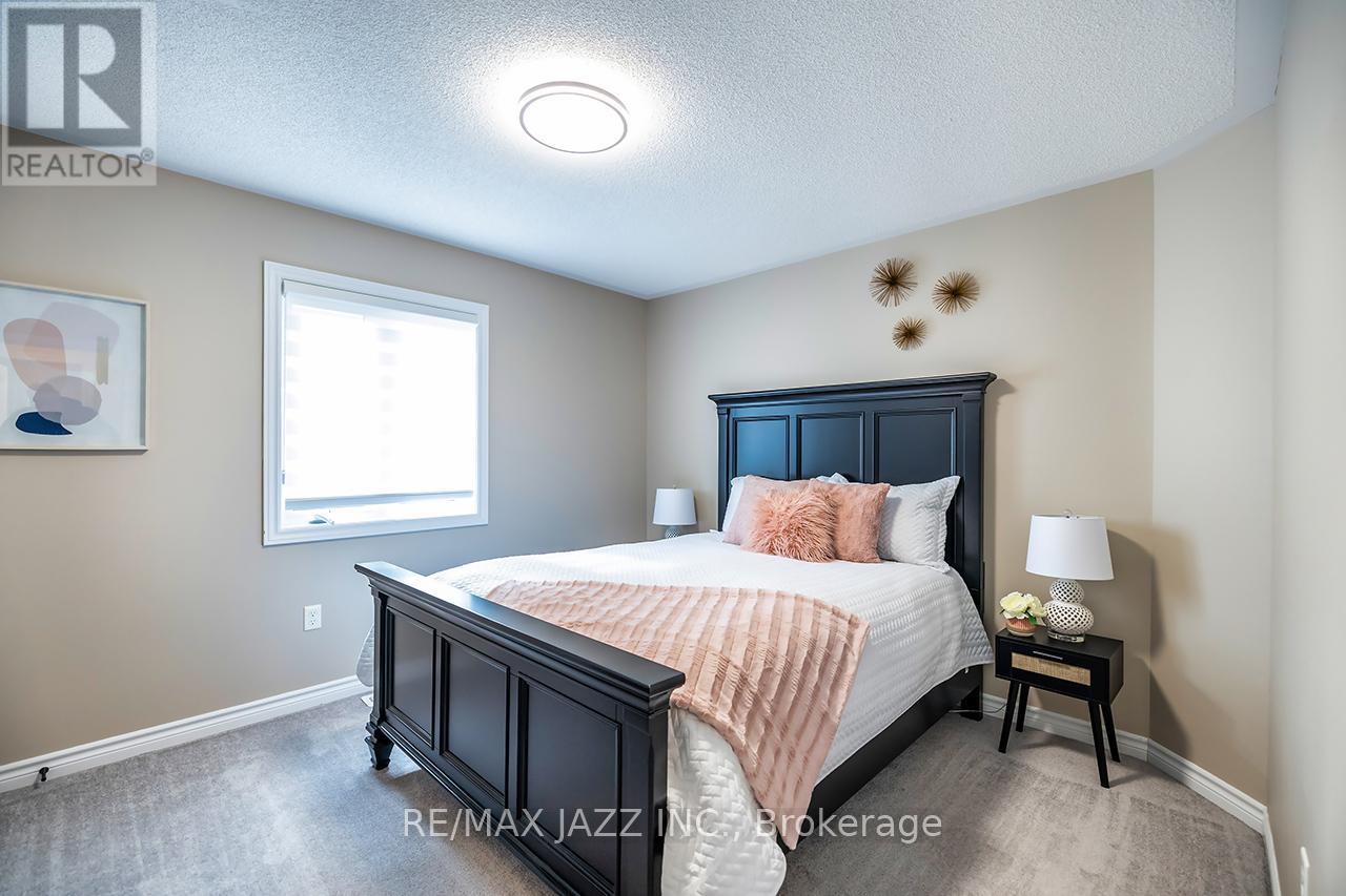 872 William Lee Avenue, Oshawa, Ontario  L1K 0W2 - Photo 30 - E13090446