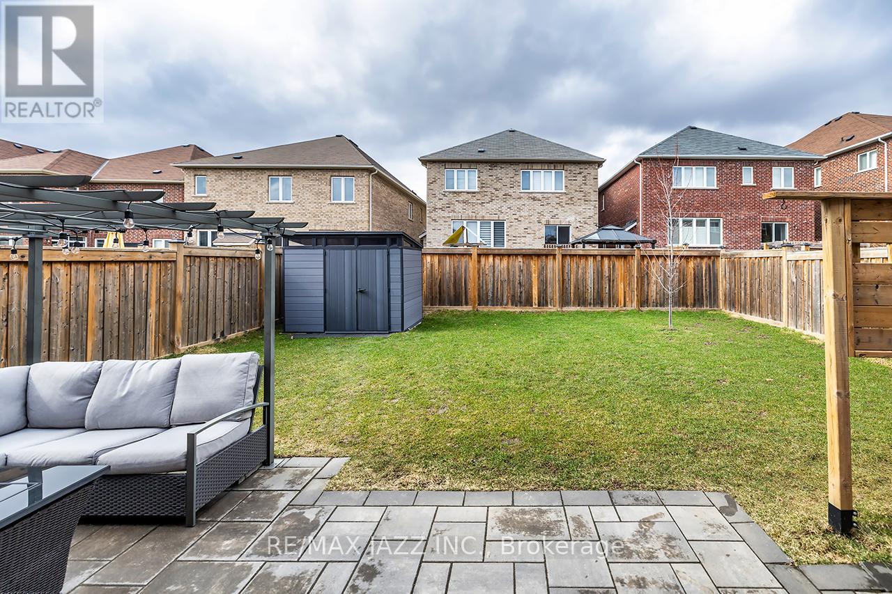 872 William Lee Avenue, Oshawa, Ontario  L1K 0W2 - Photo 37 - E13090446