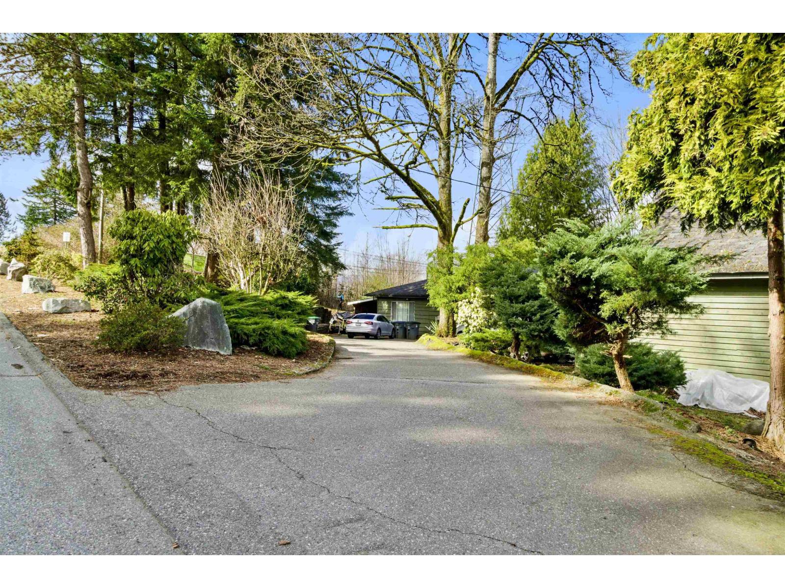 14373 115 Avenue, Surrey, British Columbia  V3R 2P9 - Photo 5 - R3107258