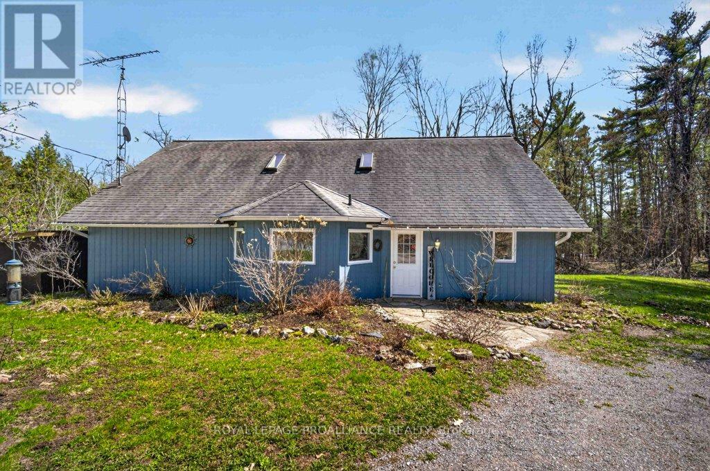 2406 Northeys Bay Road, North Kawartha, Ontario  K0L 2H0 - Photo 3 - X13090502