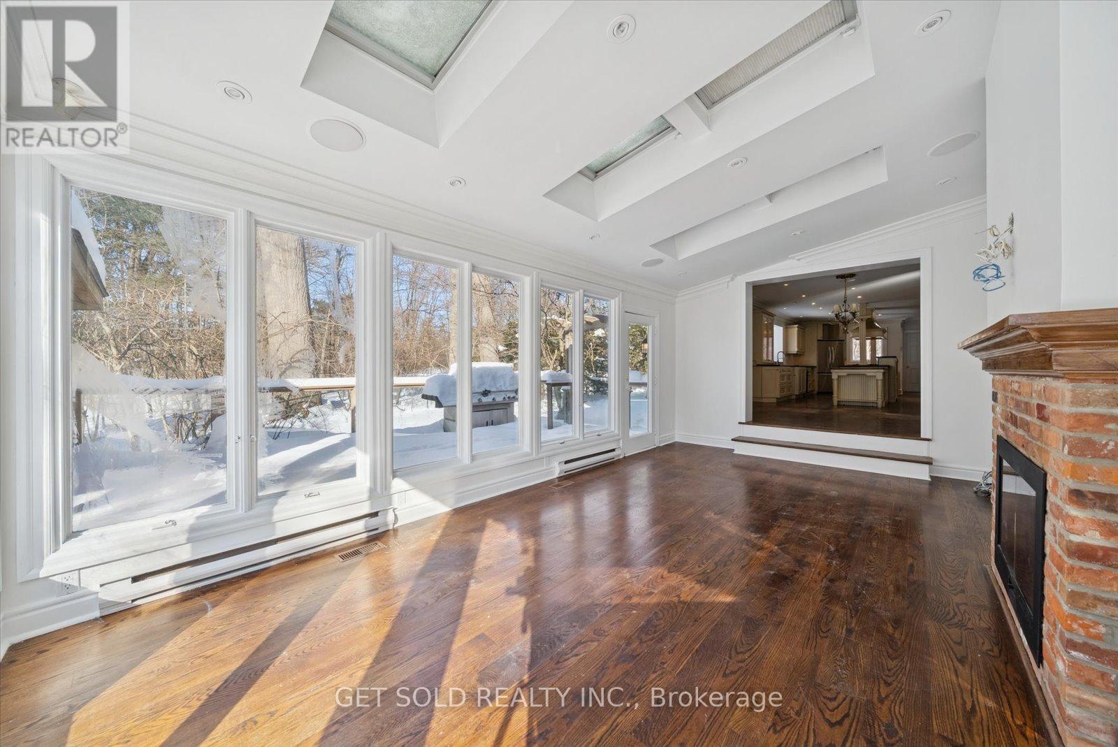 1701 Birchwood Drive, Mississauga, Ontario  L5J 1T7 - Photo 10 - W12744776