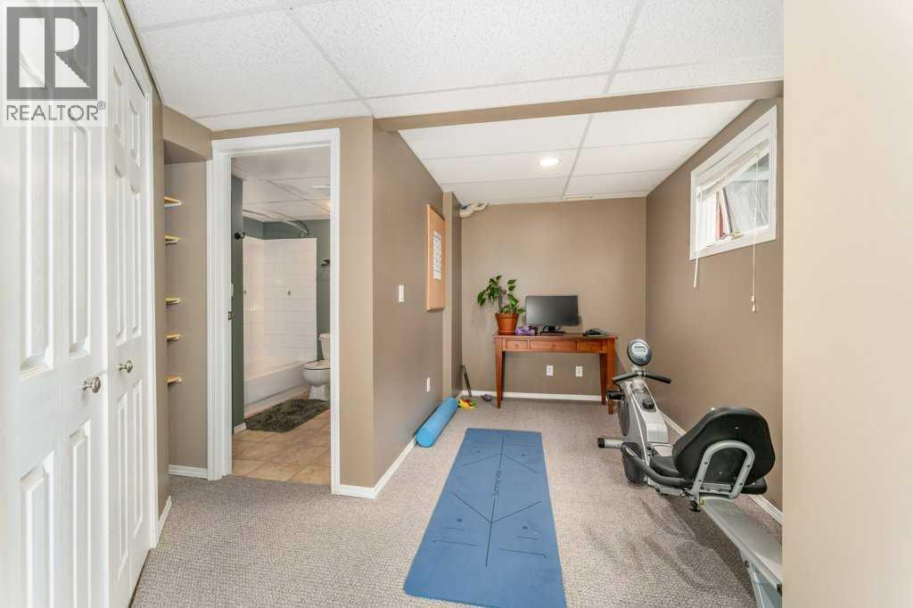 270 Lady Macdonald Drive, Canmore, Alberta  T1W 1H8 - Photo 19 - A2307614