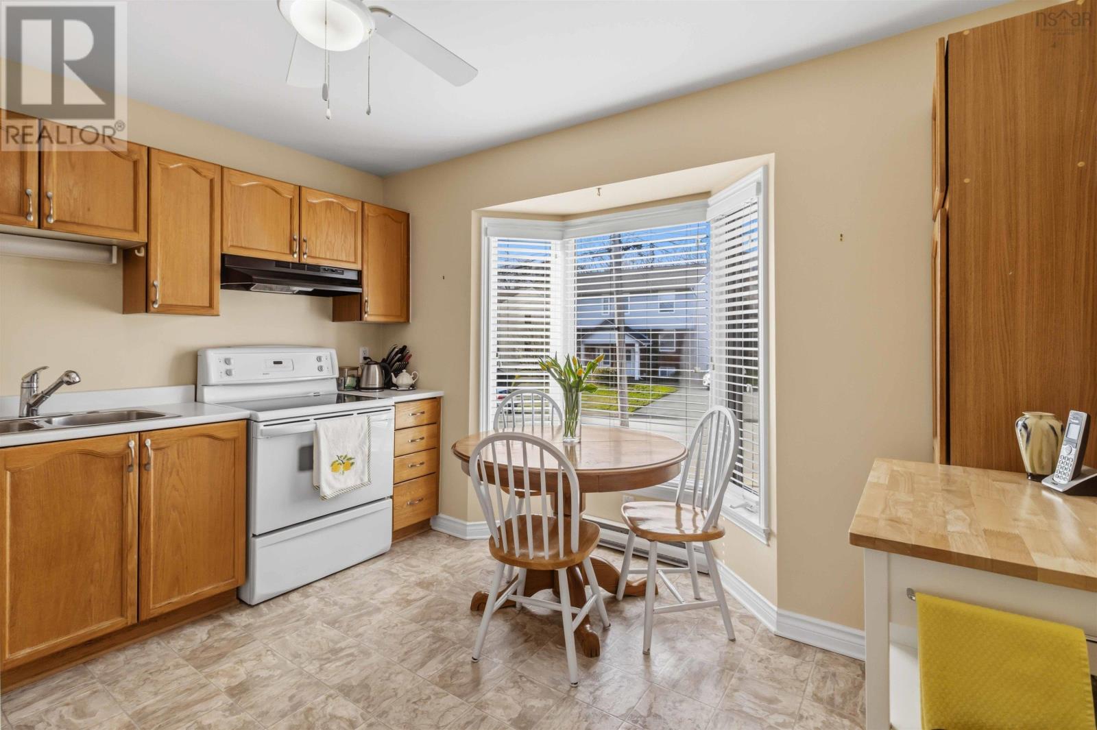15 Collins Grove, Dartmouth, Nova Scotia  B2W 4G3 - Photo 10 - 202609822