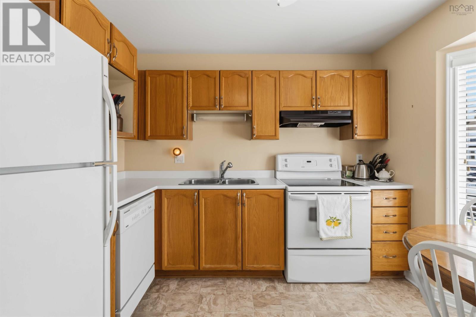 15 Collins Grove, Dartmouth, Nova Scotia  B2W 4G3 - Photo 12 - 202609822