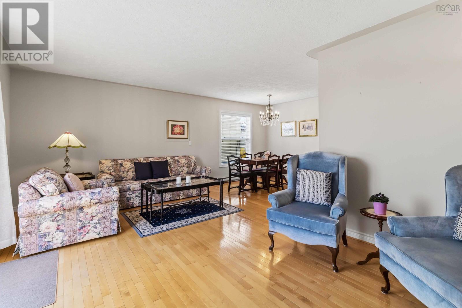 15 Collins Grove, Dartmouth, Nova Scotia  B2W 4G3 - Photo 4 - 202609822