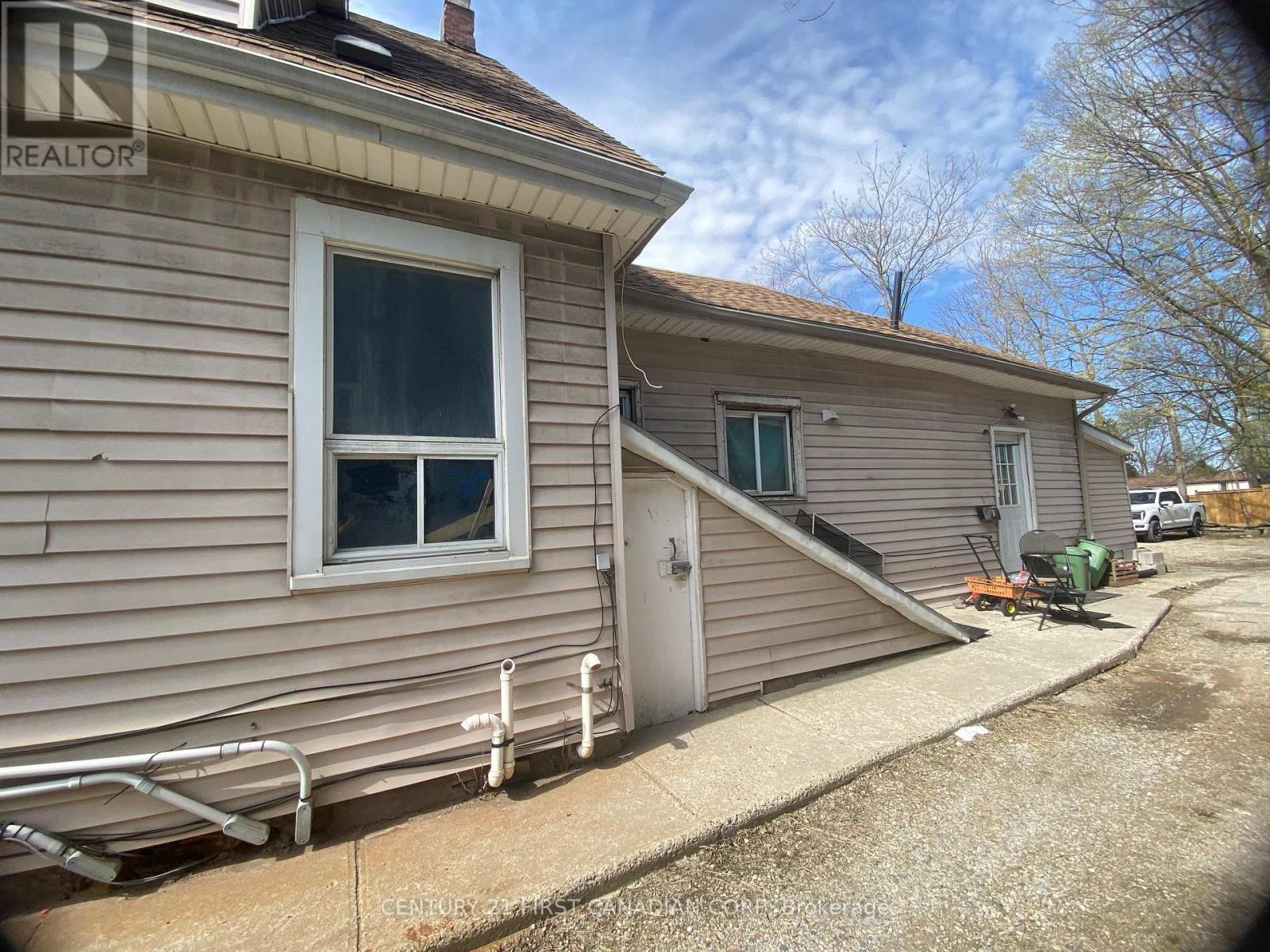 466 Adelaide Street N, London East, Ontario  N6B 3H9 - Photo 6 - X13090206